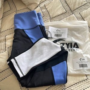 Zyia dark sky mesh block light n tight high rise 7/8